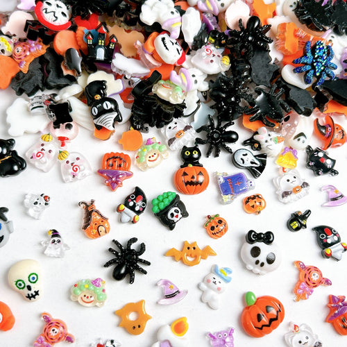 100Pcs Mixed Resin Nail Art Decorations